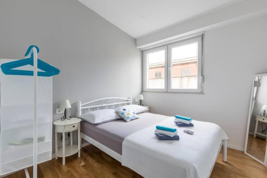 Banana Split Youth Apartment المظهر الخارجي الصورة
